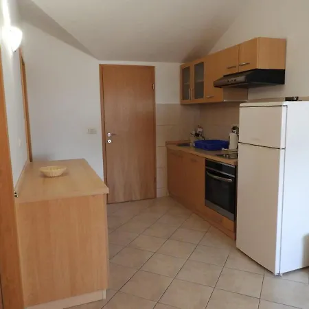 Bilota Apartment Trogir